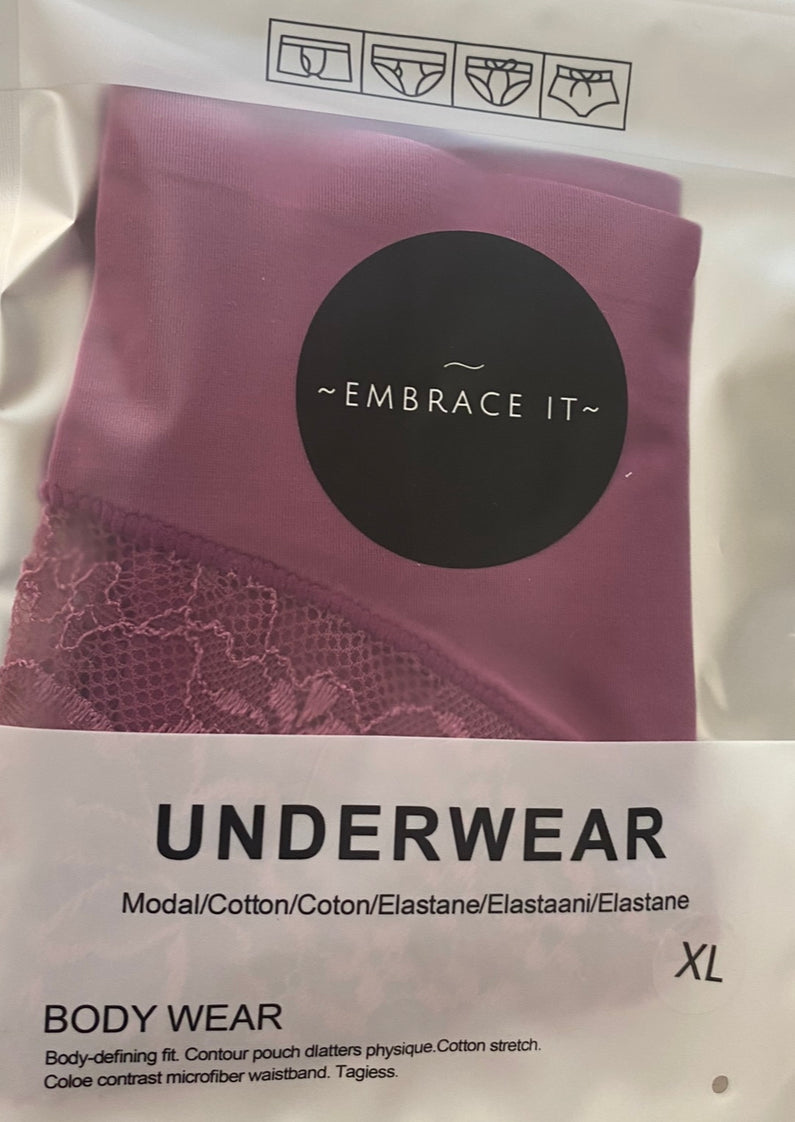 $24.98 PETITE 5 PAIRS OF SEAMLESS LACE PANTIES