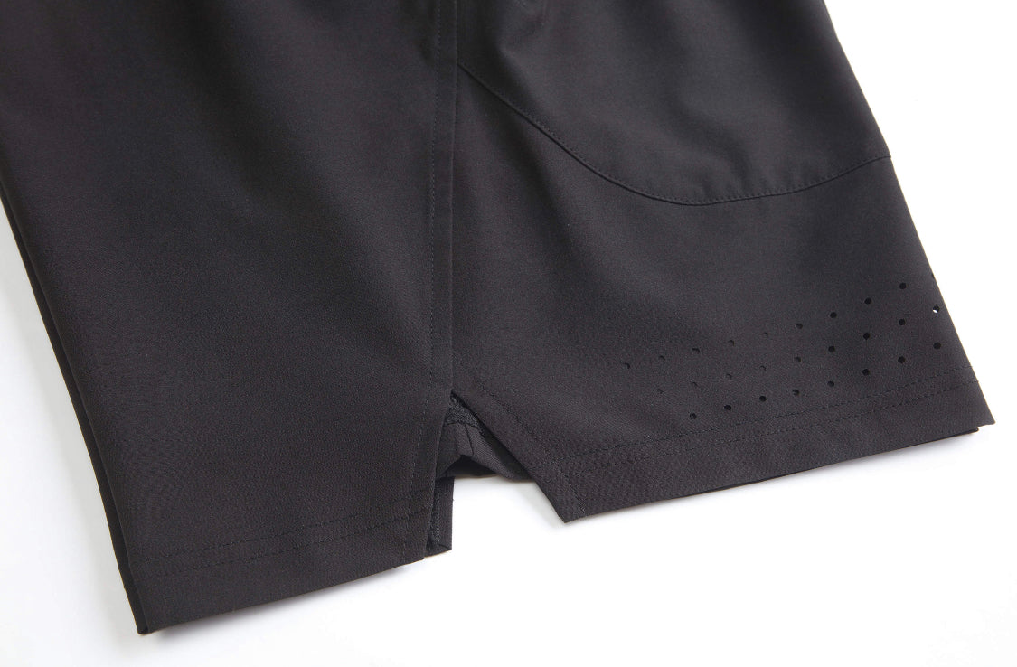MEN ATHLETIC SPORTS SHORTS WITH ZIPPING POCKETS